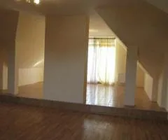 Продажа 8-комнатного дома, 495 м², 10 соток, ул. Братьев Стыцьковских, Царское Село 2, Одесса