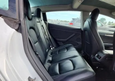 Tesla Model 3 2022, электро, полный привод, 80 467 км, Луцк - 9/10