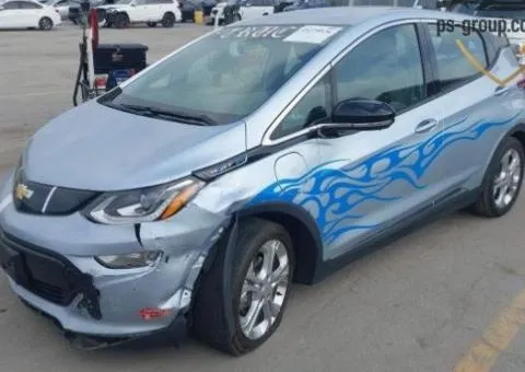 Продажа Chevrolet Bolt EV 2017, электрический, передний привод, 140 013 км, Луцк - 1/10