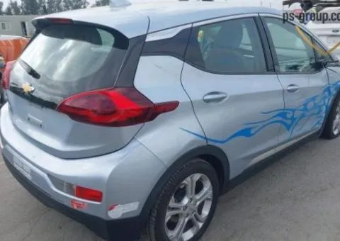 Продажа Chevrolet Bolt EV 2017, электрический, передний привод, 140 013 км, Луцк - 4/10