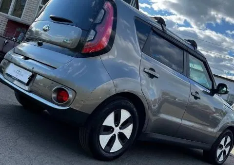 Kia Soul 2014, электро 27 kWh, автомат, 149 тыс. км, Луцк - 8/10