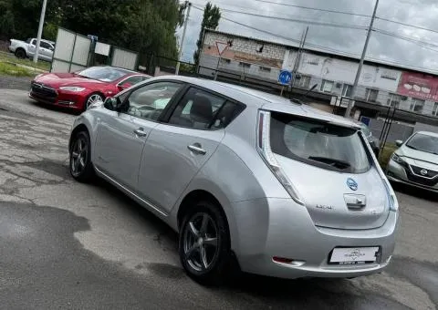 Nissan Leaf 2011, электрический, автомат, 123 тыс. км, Луцк - 10/10