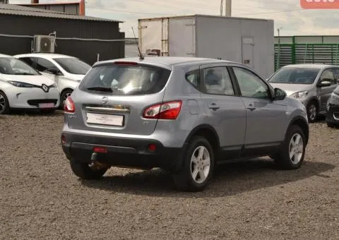 Nissan Qashqai 2011, 2.0 л дизель, механика, полный привод, 143 тыс. км, Луцк - 7/10