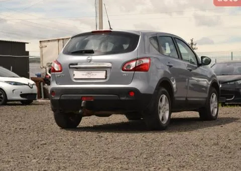 Nissan Qashqai 2011, 2.0 л дизель, механика, полный привод, 143 тыс. км, Луцк - 8/10