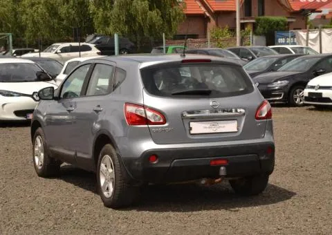 Nissan Qashqai 2011, 2.0 л дизель, механика, полный привод, 143 тыс. км, Луцк - 10/10