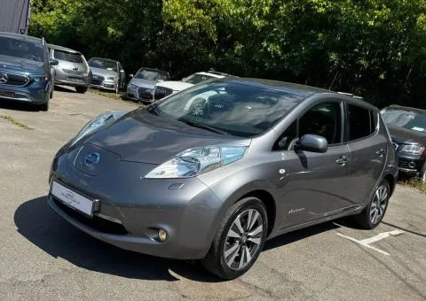 Nissan Leaf 2016, электро, автомат, 102 тыс. км, Луцк - 1/10