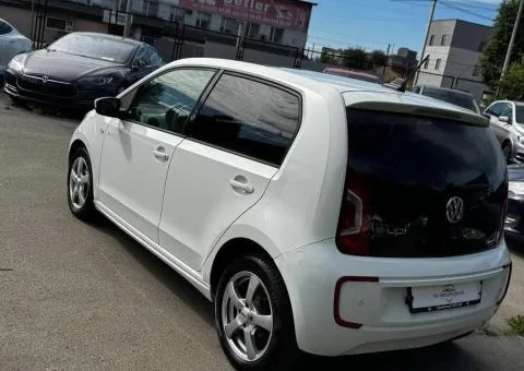 Продажа Volkswagen e-Up 2015, 18.7 kWh электрический, автомат, 124 тыс. км, Луцк - 10/10