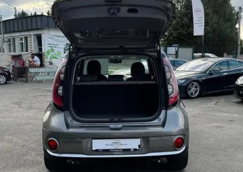 Продажа Kia Soul 2016, 27 kWh, электрический, автомат, 100 тыс. км, Луцк - 10/10