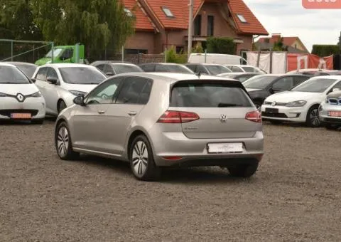 Продажа Volkswagen e-Golf 2016, 24.2 kWh электро, автомат, 117 тыс. км, Луцк - 10/10