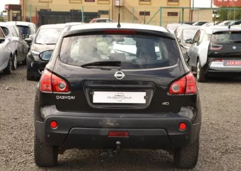 Nissan Qashqai 2008, 2 л дизель, механика, полный привод, 190 тыс. км, Луцк - 9/10