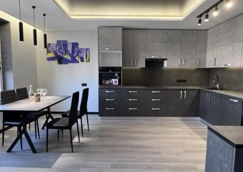 Продаж 1-кімнатної квартири, 65 м², ЖК «Вернісаж», просп. Незалежності, Крошня, Житомир - 1/10