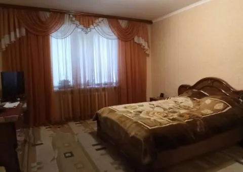2-room apartment for sale, 74 m², Myru Ave, Panchishna fabrika, Zhytomyr - 1/8