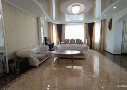 4-room house for sale, 240 m², Romana Shukhevicha, Bohuniia, Zhytomyr - 1/10