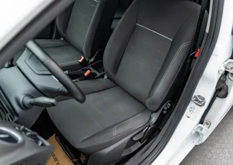 Ford Fiesta 2014, 1 L petrol, manual, front-wheel drive, 131,200 km, Kyiv - 9/10