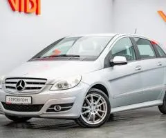 Mercedes-Benz B-CLASS 2010, 1.7 L petrol, automatic, front-wheel drive, 98,400 km, Kyiv