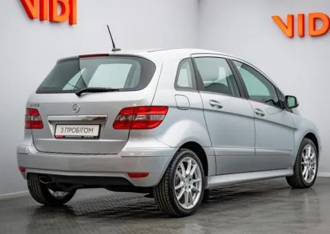 Mercedes-Benz B-CLASS 2010, 1.7 L petrol, automatic, front-wheel drive, 98,400 km, Kyiv - 2/10