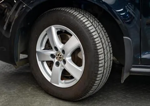 Volkswagen Golf Plus 2011, 1.4 L petrol, automatic, front-wheel drive, 88,400 km, Kyiv - 9/10