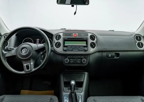 Volkswagen Tiguan 2010, 2 L petrol, automatic, all-wheel drive, 161,600 km, Kyiv - 10/10