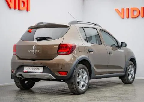 Renault Sandero StepWay 2021, 0.9 L petrol, automatic, front-wheel drive, 44,500 km, Kyiv - 2/10