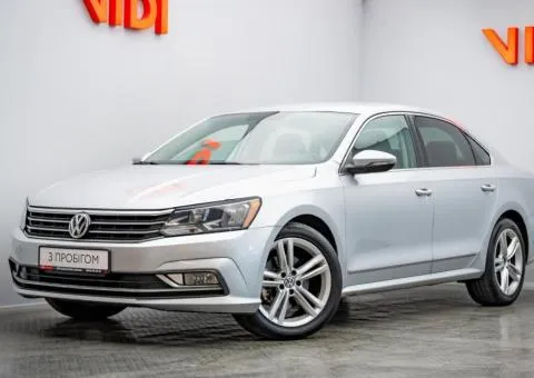 Volkswagen Passat 2016, 1.8 L petrol, automatic, front-wheel drive, 195,800 km, Kyiv - 1/10