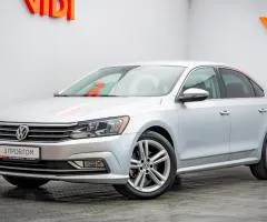 Volkswagen Passat 2016, 1.8 L petrol, automatic, front-wheel drive, 195,800 km, Kyiv