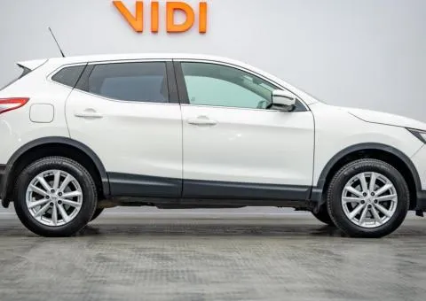 Nissan QASHQAI 2015, 1.2 L petrol, automatic, front-wheel drive, 101,300 km, Kyiv - 4/10