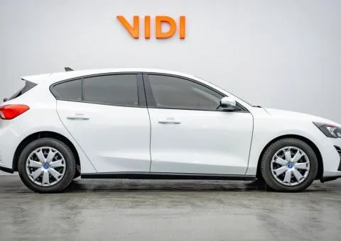 Ford Focus 2020, 1.5 L petrol, automatic, front-wheel drive, 123,300 km, Kyiv - 4/10