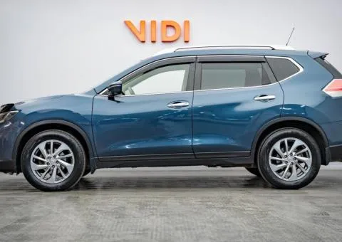 Nissan X-TRAIL 2017 for sale, 2 L petrol, automatic, all-wheel drive, 210,300 km, Kyiv - 3/10