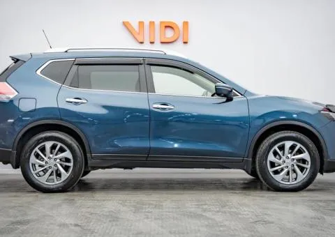 Nissan X-TRAIL 2017 for sale, 2 L petrol, automatic, all-wheel drive, 210,300 km, Kyiv - 4/10
