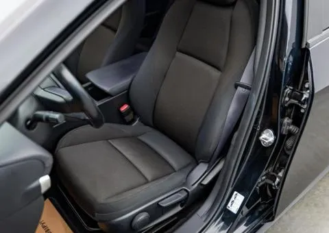Mazda 3 2019, 1.5 L petrol, automatic, front-wheel drive, 99,950 km, Kyiv - 9/10