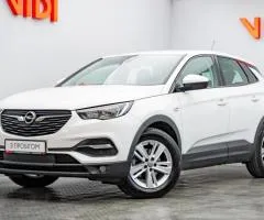 Opel Grandland X 2020, 1.5 L diesel, manual, front-wheel drive, 87,300 km, Kyiv