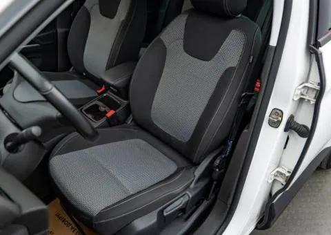 Opel Grandland X 2020, 1.5 L diesel, manual, front-wheel drive, 87,300 km, Kyiv - 9/10