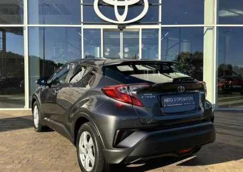 Toyota C-HR 2019, 1.8 L hybrid, CVT, front-wheel drive, 89,260 km, Kyiv - 2/10