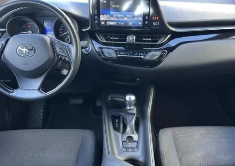 Toyota C-HR 2019, 1.8 L hybrid, CVT, front-wheel drive, 89,260 km, Kyiv - 8/10