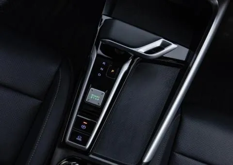 MG ZS 2025, 1.5 L hybrid, automatic, front-wheel drive, 11,000 km, Kyiv - 9/10
