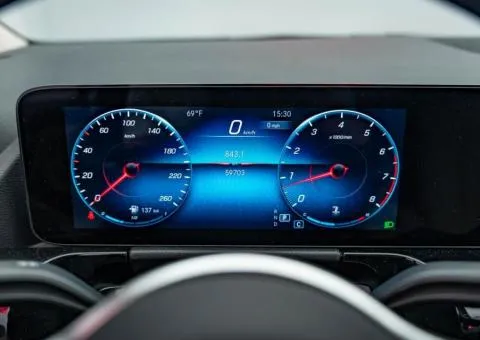 Mercedes-Benz GLA-Class 2022, 2 л бензин, автомат, 59 700 км, Киев - 1/10
