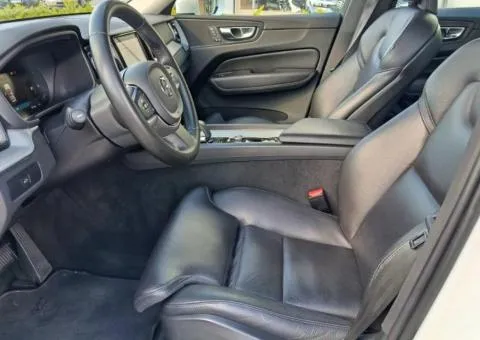 Volvo XC60 2022, 2 л дизель, автомат, передний привод, 81 811 км, Киев - 7/10