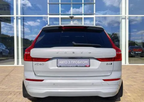 Volvo XC60 23MY 2023, 2 л гибрид, автомат, полный привод, 83 349 км, Киев - 4/10