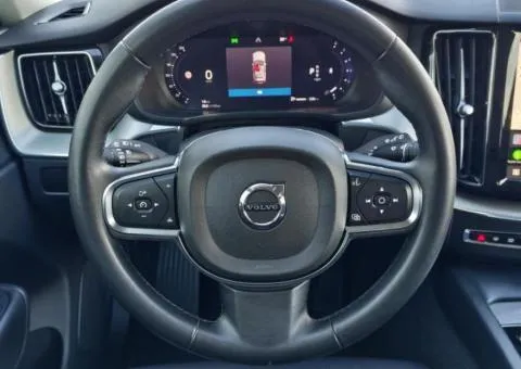 Volvo XC60 23MY 2023, 2 л гибрид, автомат, полный привод, 83 349 км, Киев - 9/10