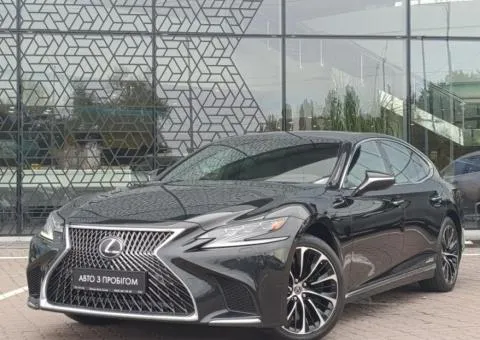 Lexus LS500h 2017, 3.5 L hybrid, automatic, all-wheel drive, 266,265 km, Kyiv - 1/10