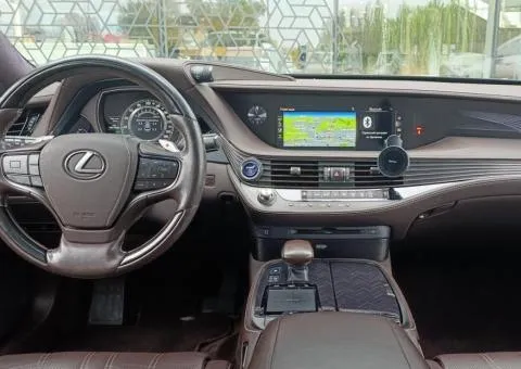 Lexus LS500h 2017, 3.5 L hybrid, automatic, all-wheel drive, 266,265 km, Kyiv - 6/10