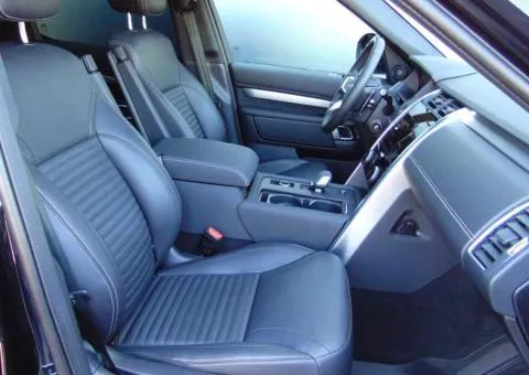 LAND ROVER DISCOVERY 5 2023, 3 л дизель, автомат, повний привід, 94 096 км, Київ - 7/10
