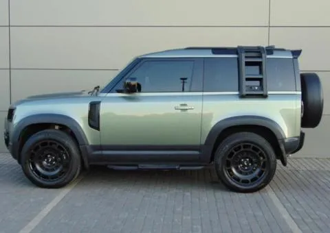 LAND ROVER DEFENDER 2023, 3 л дизель, автомат, повний привід, 21 442 км, Київ - 4/10