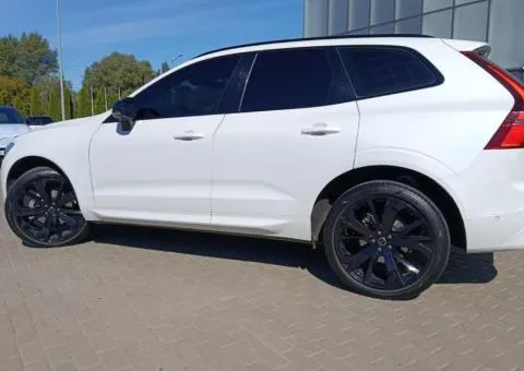 Volvo XC60 2025, 2 L petrol, automatic, all-wheel drive, 32,515 km, Kyiv - 6/10
