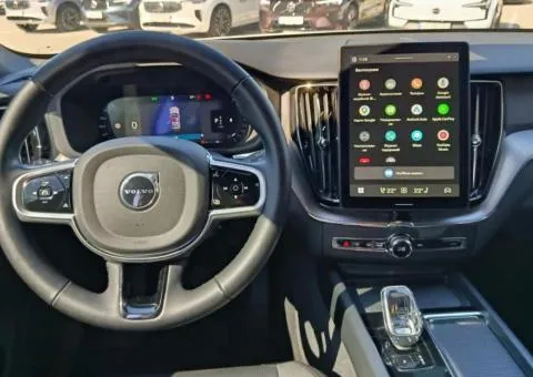 Volvo XC60 2025, 2 L petrol, automatic, all-wheel drive, 32,515 km, Kyiv - 9/10