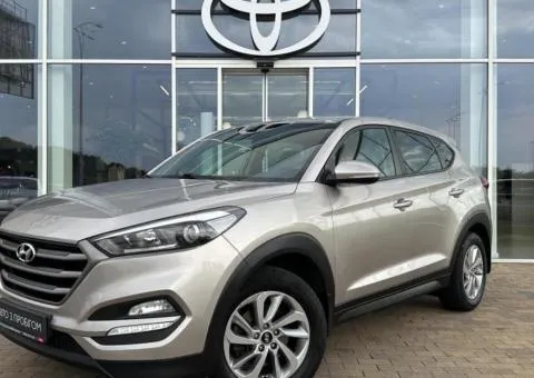 Hyundai Tucson 2016, 2 L petrol, automatic, front-wheel drive, 220,500 km, Kyiv - 1/10