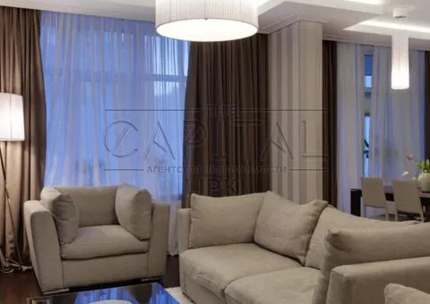 3-room apartment for long-term rent, 117 m², Novopecherski Lypky residential complex, Kyiv - 1/10