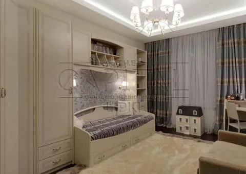 3-room apartment for long-term rent, 117 m², Novopecherski Lypky residential complex, Kyiv - 4/10
