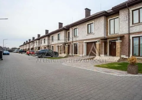 3-room townhouse for rent, 212 m², Blakytna Laguna residential complex, Abrikosova St, Kyiv - 5/10