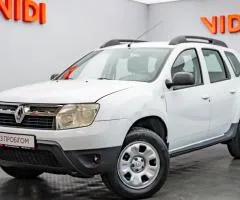 Renault Duster 2012, 1.6 L petrol, manual, front-wheel drive, 186,300 km, Kyiv